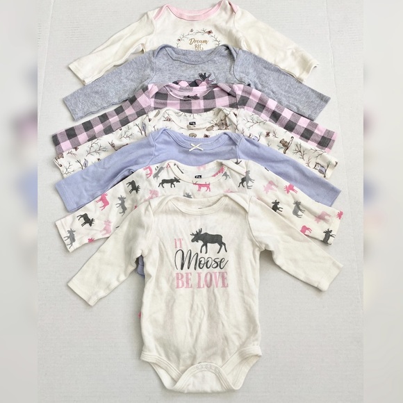 Other - ❌SALE❌ Baby girl long sleeve onesie bundle